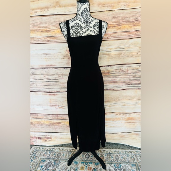 Wild Honey Black Square Neck Open Tie Smocked Back Sleeveless Maxi Dress Size M - Picture 8 of 15